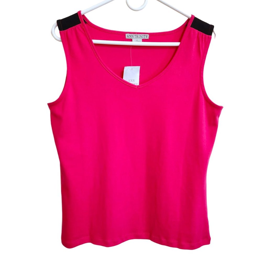 Ann Trinity Pink Tank with Black Trim V Scoop Neck Shirred Shoulders Size L